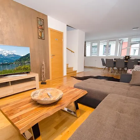 Penthouse Seven By In One * צל-אם-זי