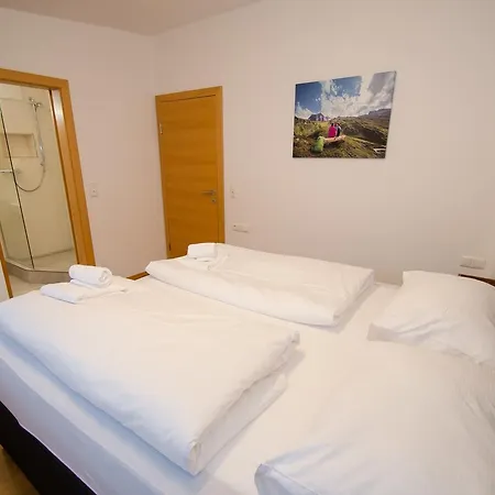 Penthouse Seven By In One