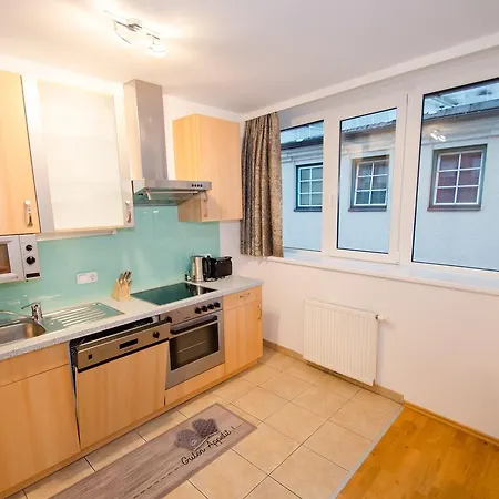 Penthouse Seven By In One צל-אם-זי