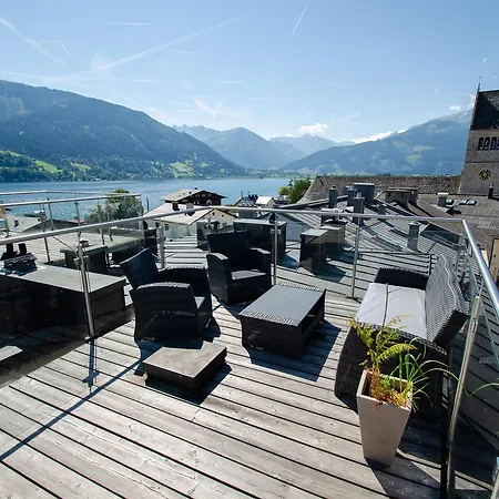 Penthouse Seven By In One Zell am See